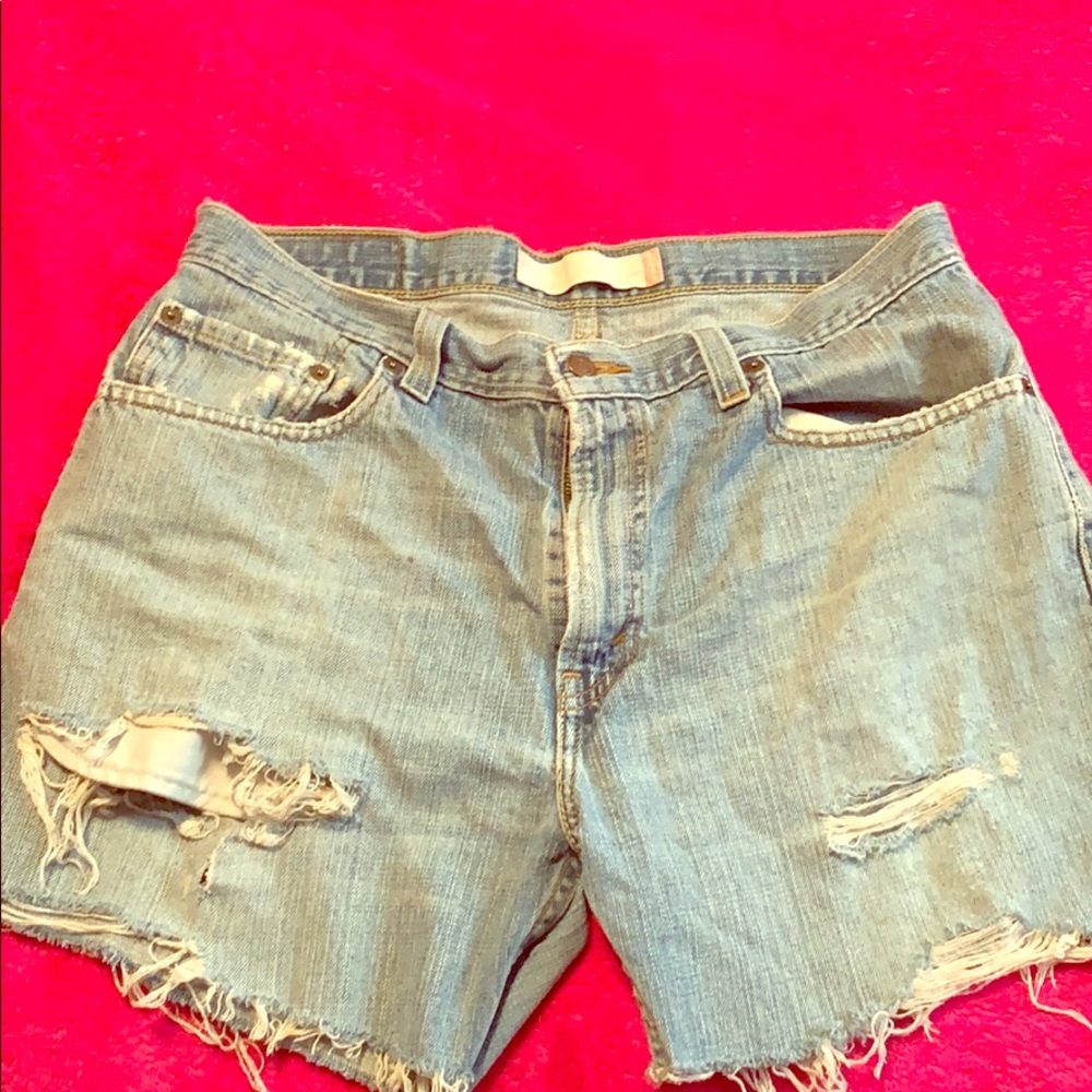 Custom distressed Levi’s shorts